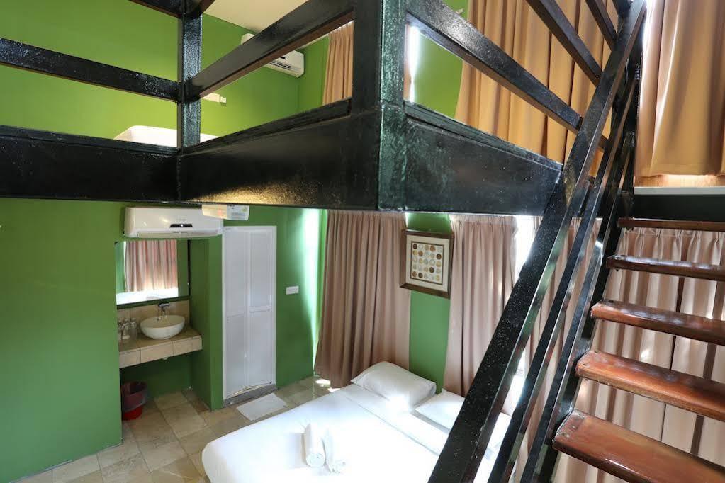 New Town Hotel Usj Sentral Subang Jaya Eksteriør bilde